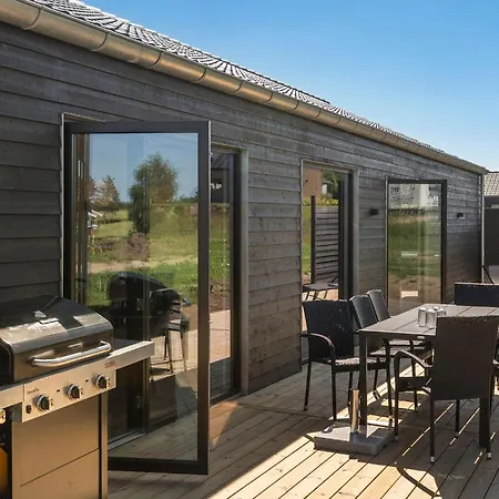 Vakantiehuis Beautiful In With Sauna